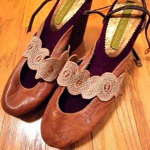 Cydney Mandel Hand-crafted shoes size 9
